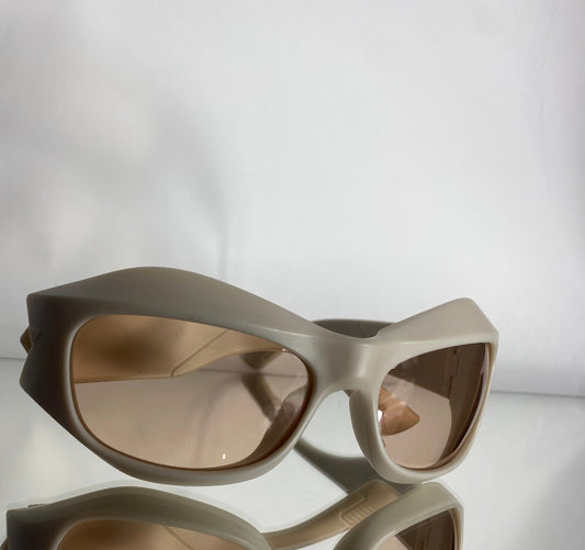 Club Rat (Beige)